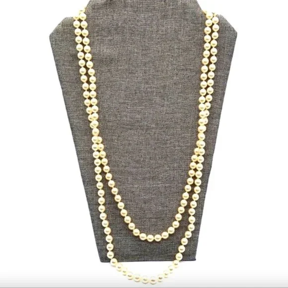 1970s 60" MONET Vintage Oyster Cream Knotted Glass Pearl Necklace-Rare-Unworn! - Picture 5 of 7